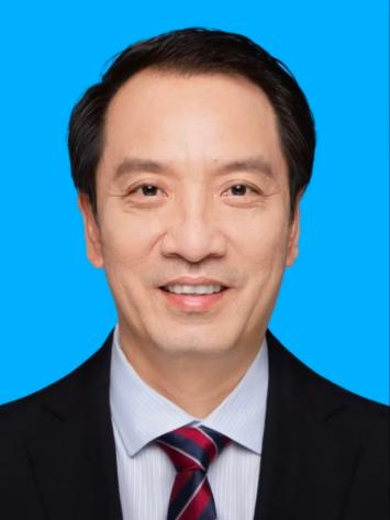 冉克平照片
